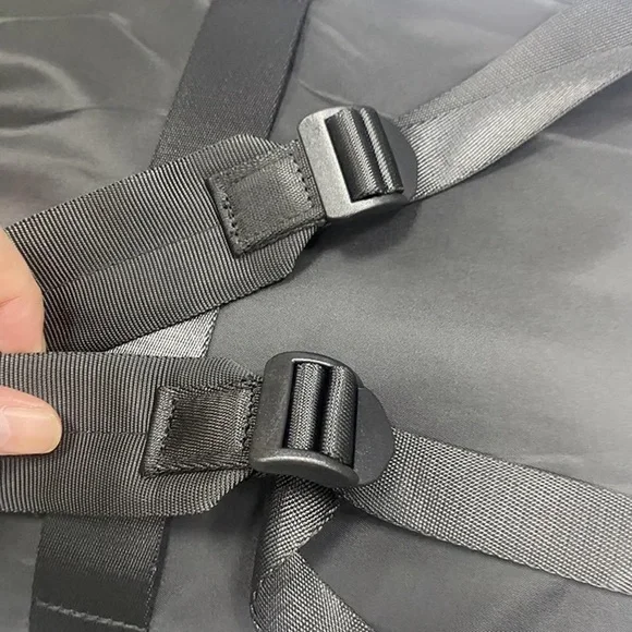 lululemon Everyday Backpack 2.0 23L Backpack - Picture 9 of 11